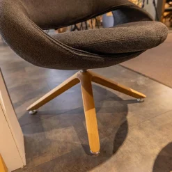 Ohrensessel V-Rock Living Bezug Stoff Curl Black CB Anthrazit Gestell Alteiche Rustiko Gebürstet Inklusive Hocker