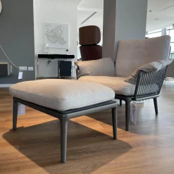 Outdoorsessel Yoko 271 Stoff 24.750 Grau Gestell Anthrazit