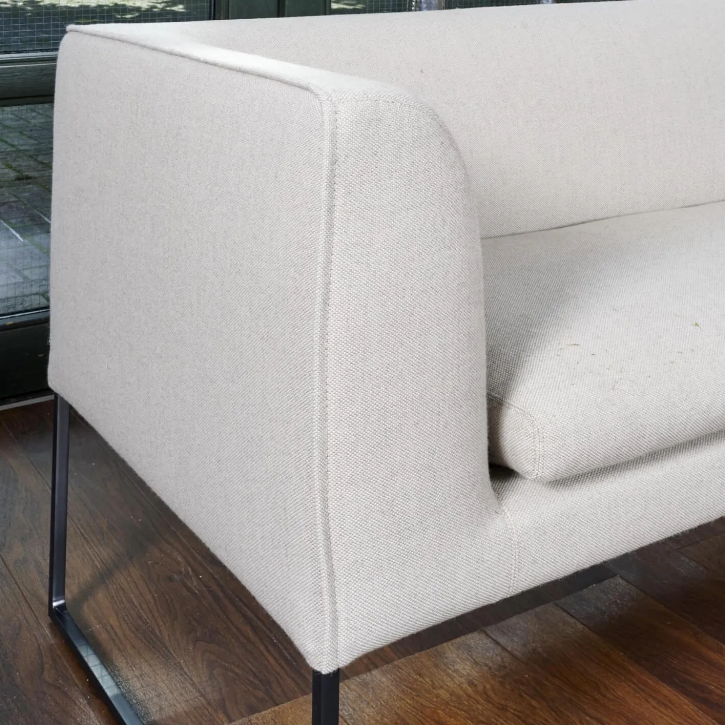 Polsterbank Mell Mit Kissen Stoff 9717 Kiesel Metallgestell Pulver Schwarz