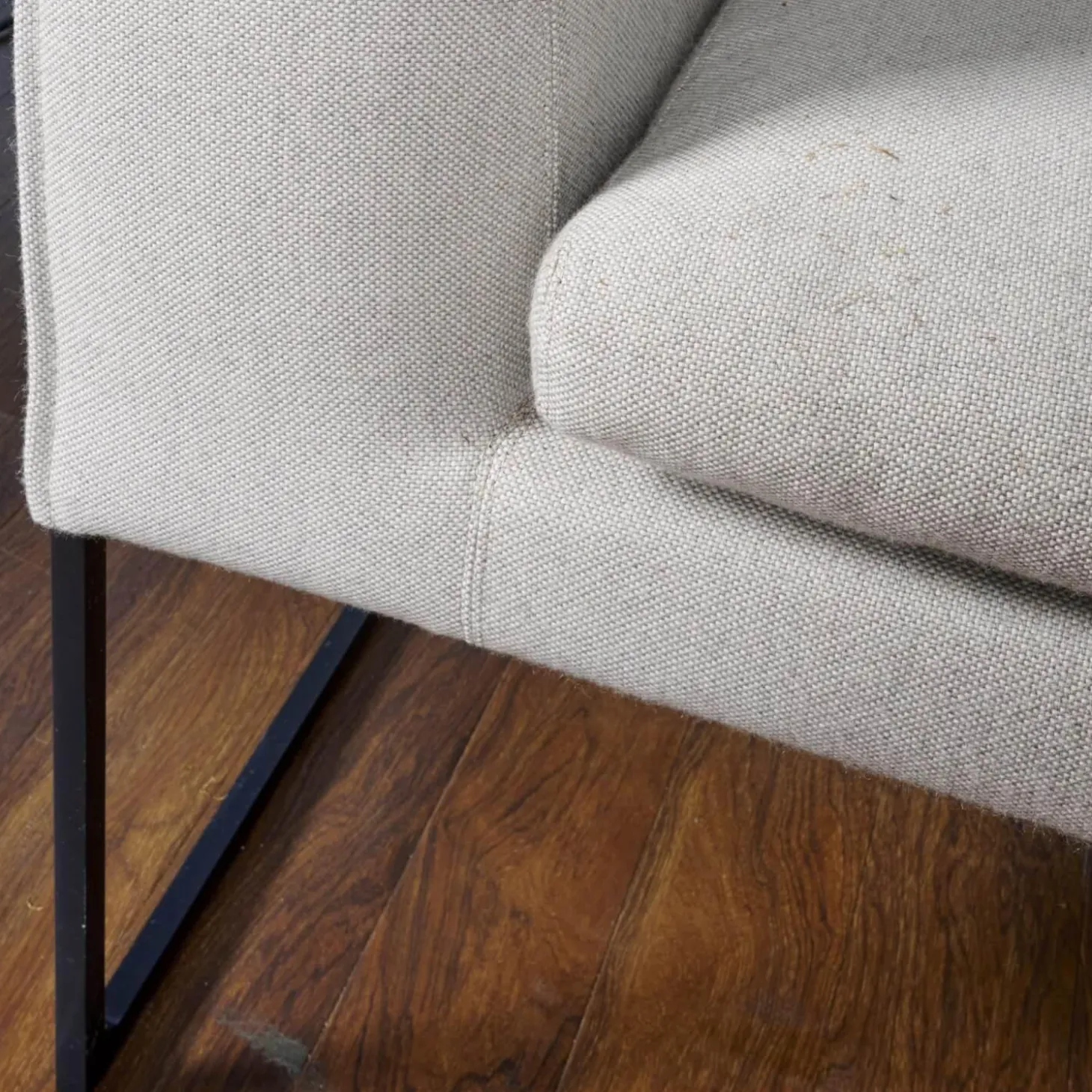 Polsterbank Mell Mit Kissen Stoff 9717 Kiesel Metallgestell Pulver Schwarz