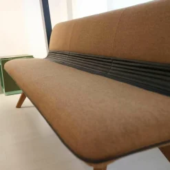 Polsterbank Solid B1222 Stoff LDS37 Linea Nussbaum Geölt