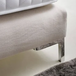 Polsterbett Kate Stoff Hot Madison 072 Beige Creme Füße Chrom mit Matratzen