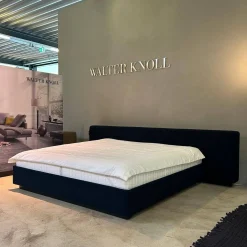 Polsterbett Yuuto 810 200 Stoff Hearth Undersea Schwarz Sockel Schwarz Mit Überstand ohne Matratze ohne Lattenrost