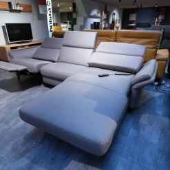 Polstergarnitur 4055 Bezug 60 Credo Granit Aluminiumfuß Schwarz F2 Mit WallAway-Funktion