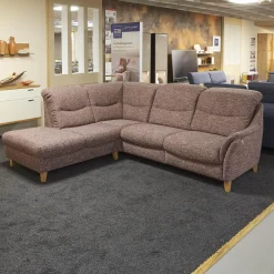 Polstergarnitur Gavi Bezug Stoff Toronto 7 Brombeer Füße Eiche Inklusive Wall-Away Funktion Motorisch