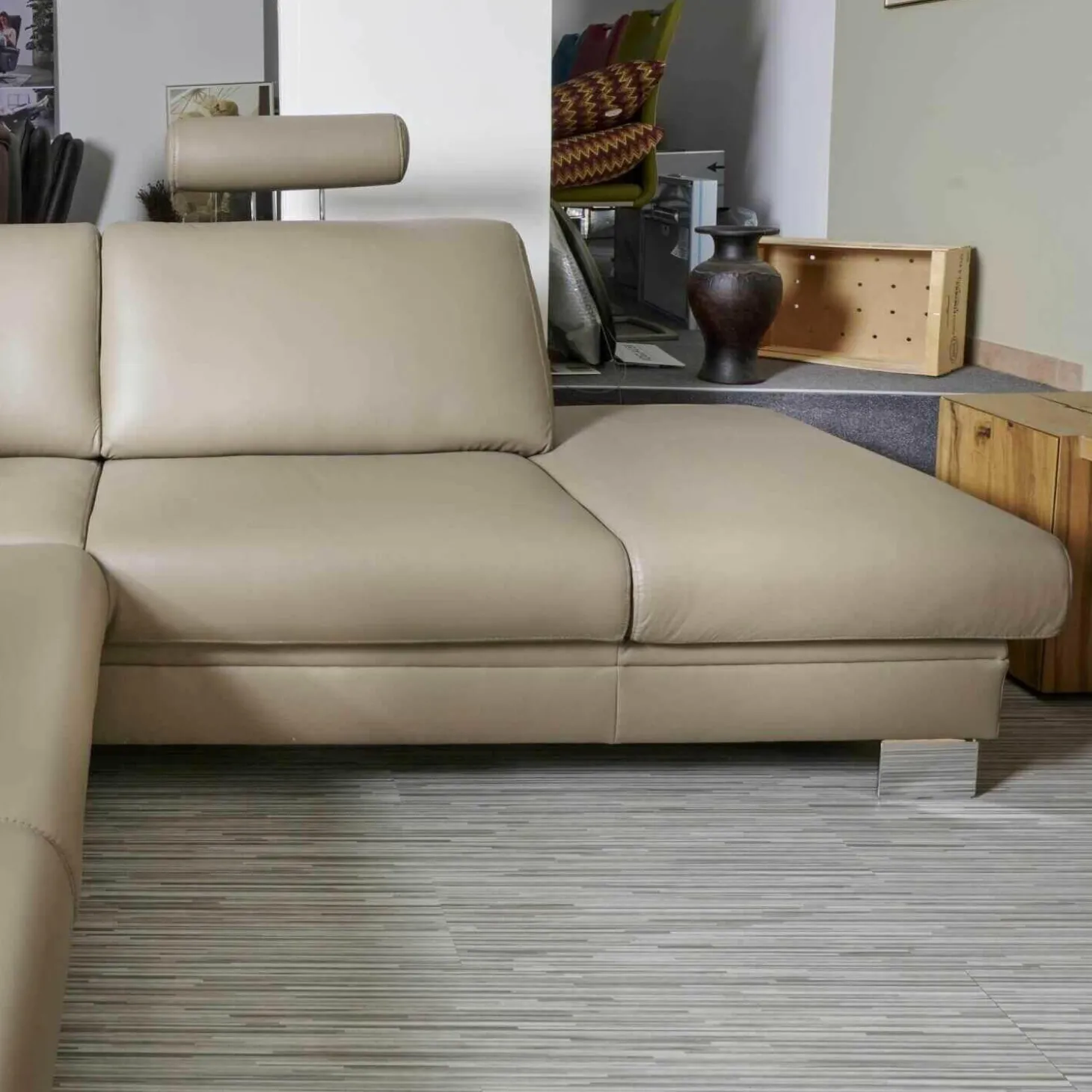 Polstergarnitur LS 5460 Leder Vivre Stone 120 Metallfüße Hochglanz