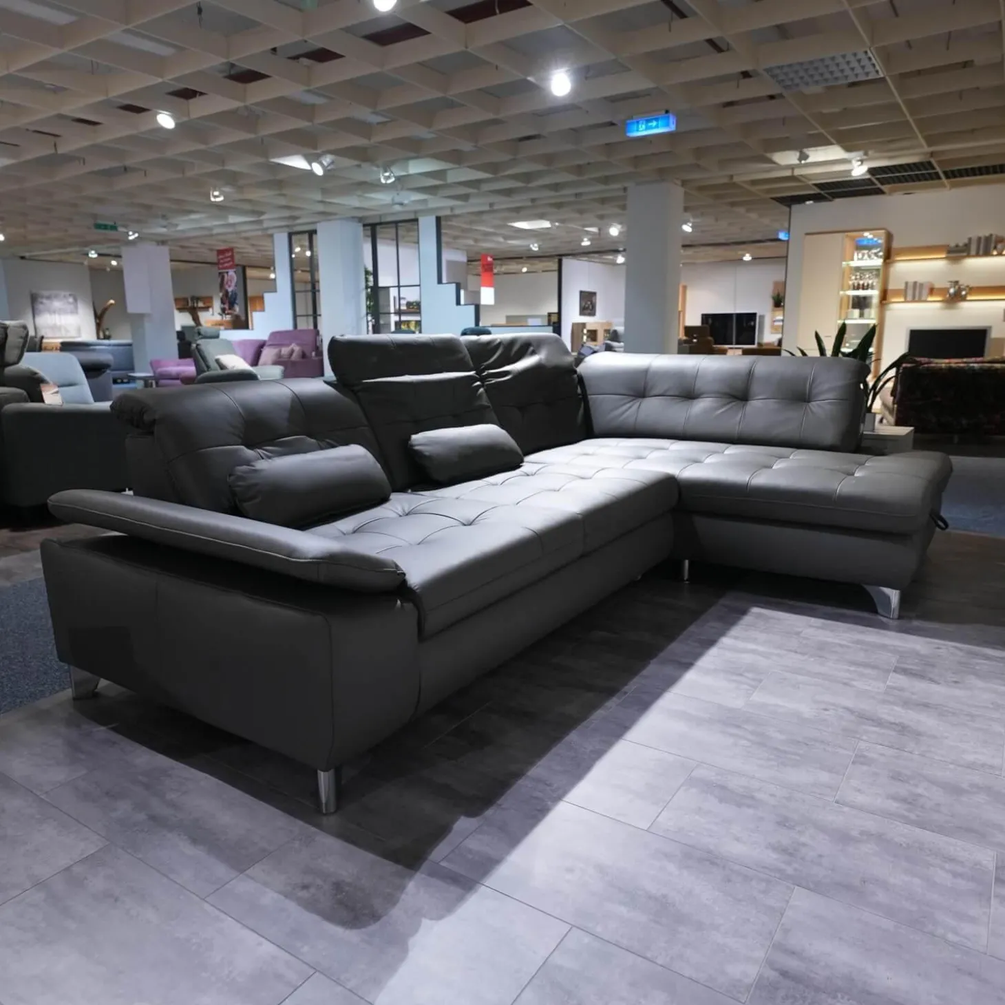 Polstergarnitur MM-PN1078 Bezug Leder Torro Grau Metallfuß Glänzend