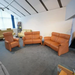 Polstergruppe 4895 Caprice Leder 24 Longlife Camel Braun Füße Schwarz