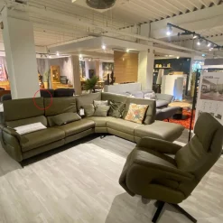 Polstergruppe Cesaro Casada Leder Olive Grün Gestell Edelstahl Füße Schwarz Edelstahl Lackiert Mit Elektrischen Verstellungen Der Kopfstützen Und Fußablage Inklusive 5 Kissen