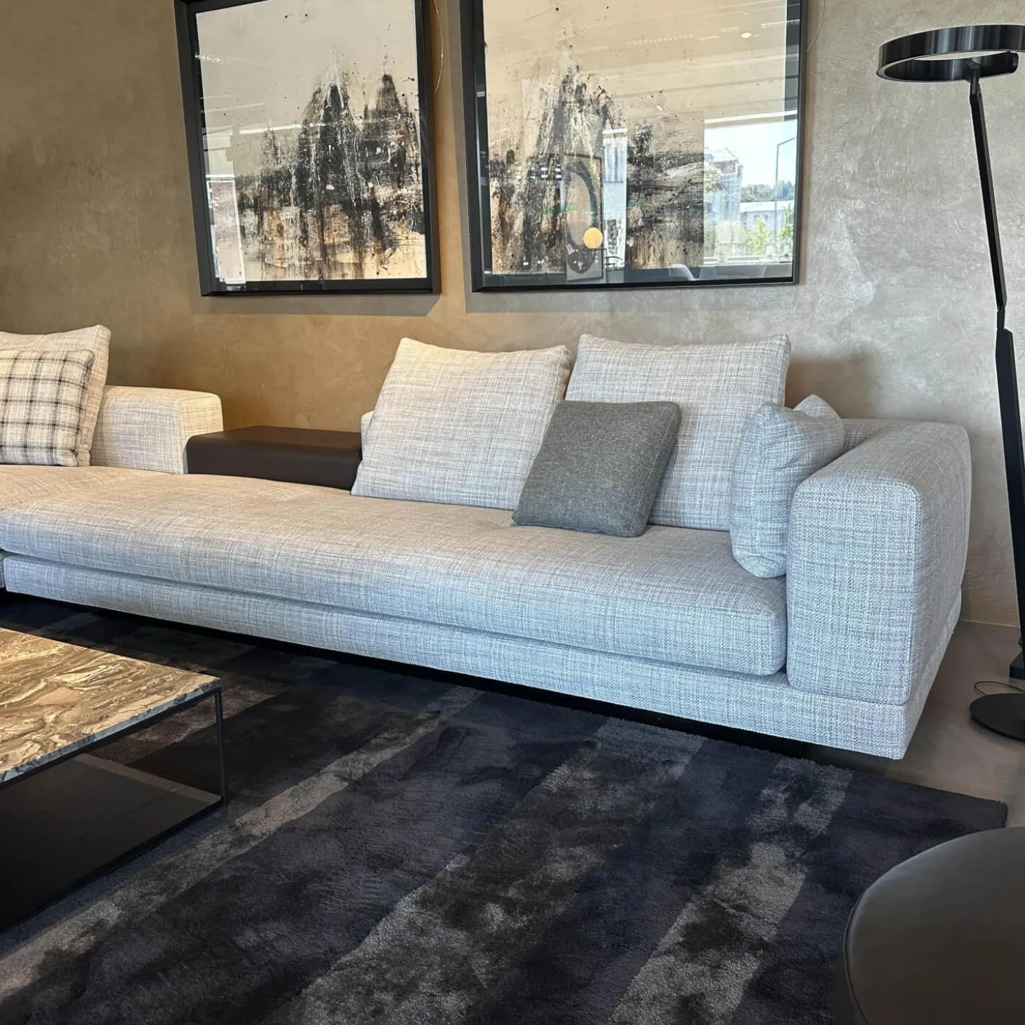 Polstergruppe Connery Stoff Double 02 Ghiaccio Grau Ablage Leder Aspen Schwarz Mit Kissen