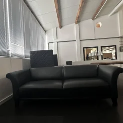 Polstergruppe Sofa Prestige Bezug Leder L9999C Grain Schwarz Fuß Holz Schwarz