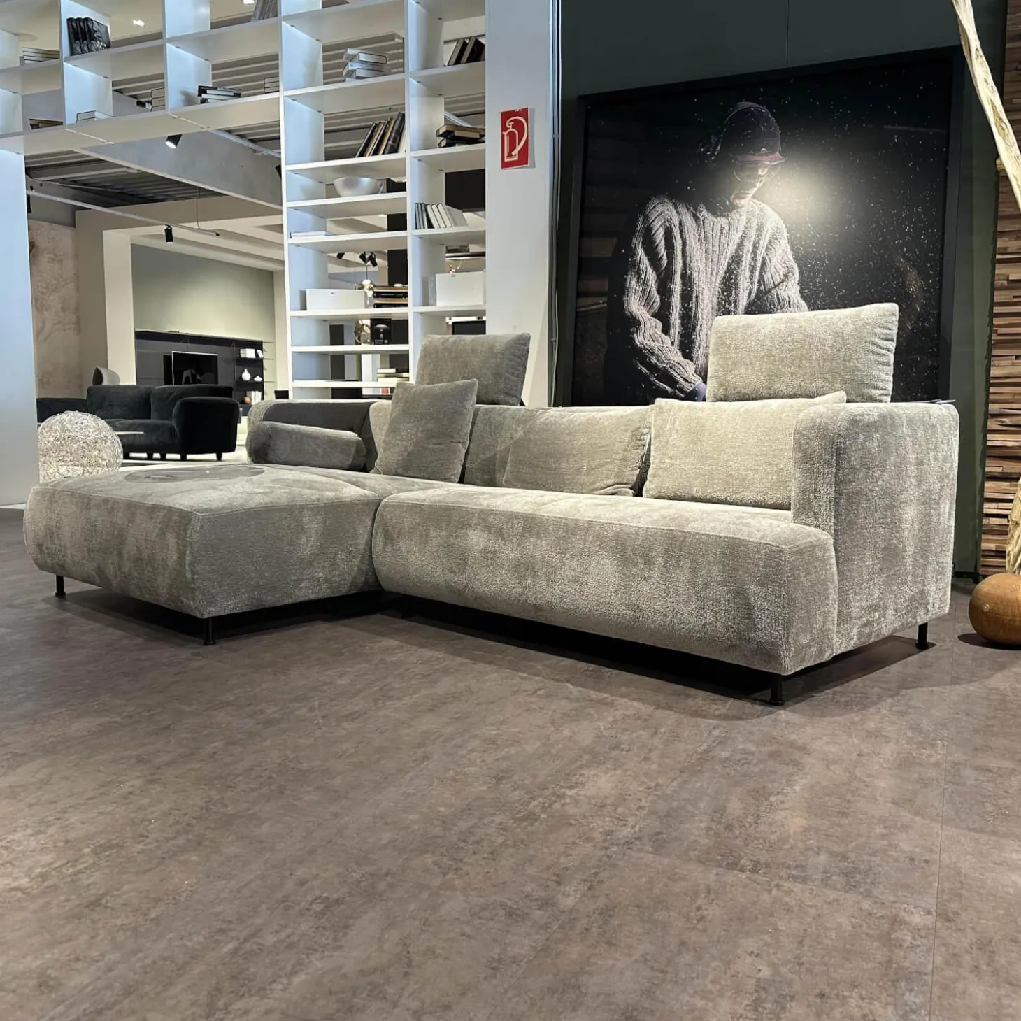 Polsterkombination Jubiläumsstoff 6451 0025 Grau Beige Gestell Metall Schwarz Inklusive Kissen