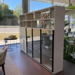 Raumteiler 505 in Lack Kieselgrau mit Glastüren Schwarz Chrom