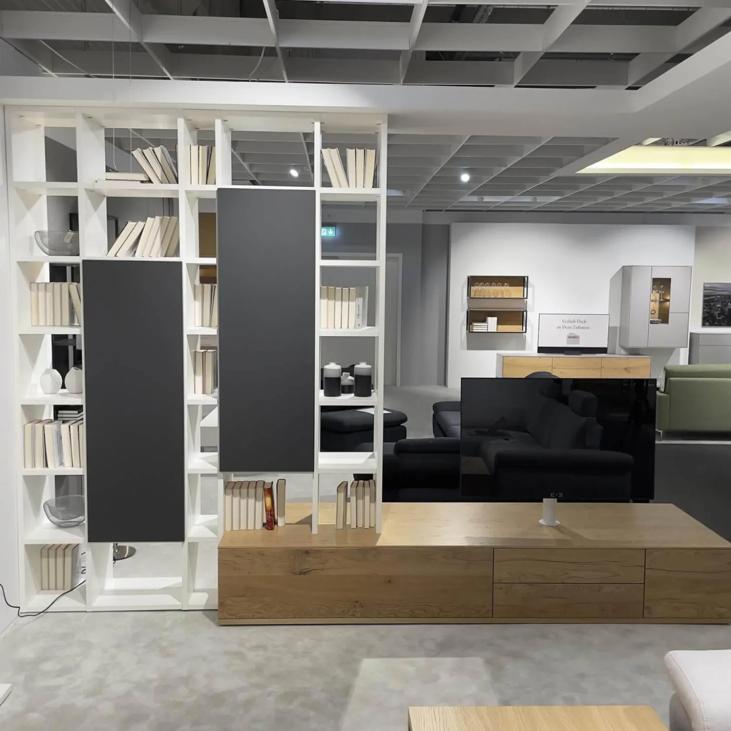 Raumteiler SE7000 Lack Weiß Front Balkeneiche Natur Korpus Wildeiche