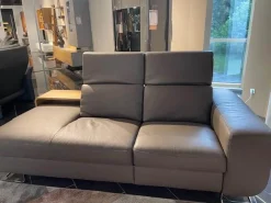 Recamiere LR 007 8151 Leder 24 Longru Brown Braun Füße Hochglanz Poliert Inklusive Holzablage Und Tischhocker