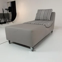 Recamiere Wave Bezug Stoff U3201F Grau Kissen Stoff R3210F Schwarz Beige Mit Rollen