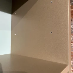 Regal Mit Bar Studimo Korpus Lack Gold Metallic M09 Front Mattglas Optiwhite Graphit T39 Grau Rückwand Lack Seegrün M86 Grün