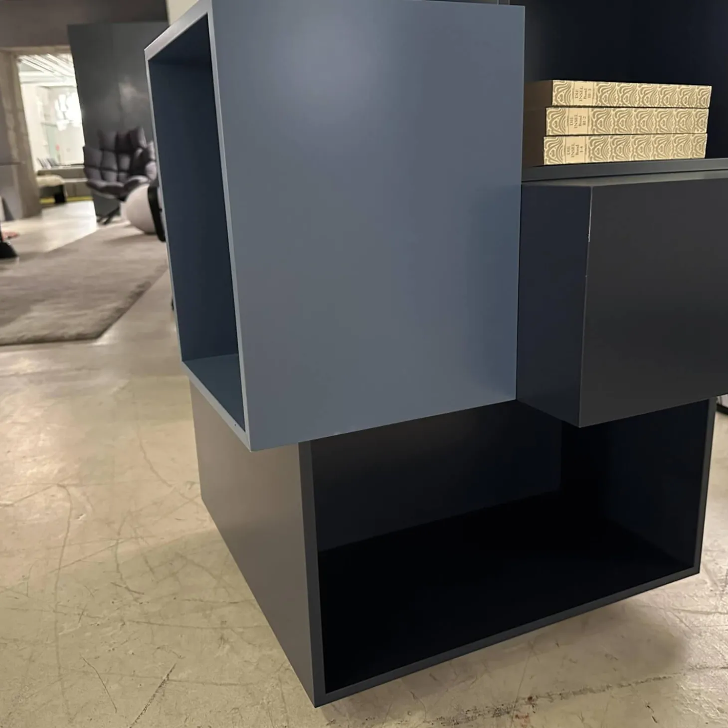 Regal Stack Holz Verschiedene Blautöne