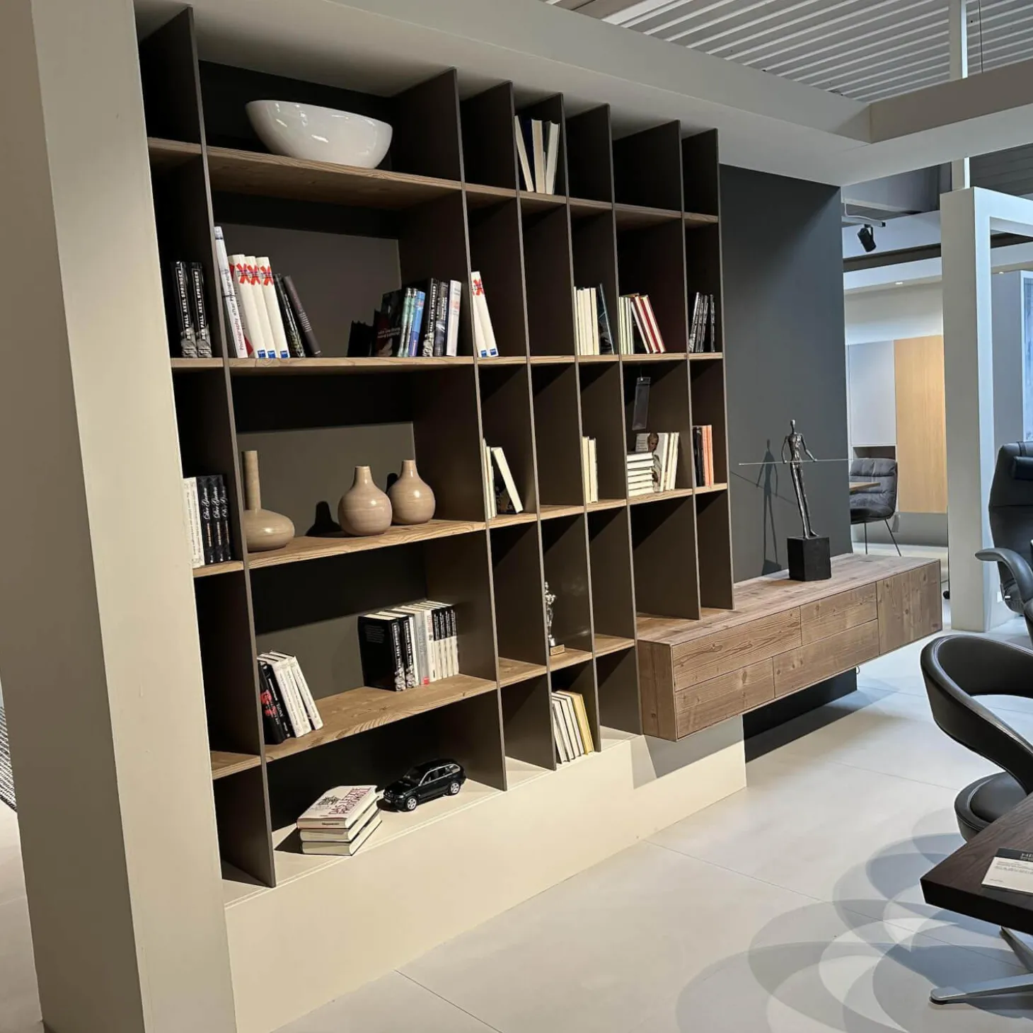 Regalkombination Mit Lowboard Aus Bergfichte Gebürstet Steingrau