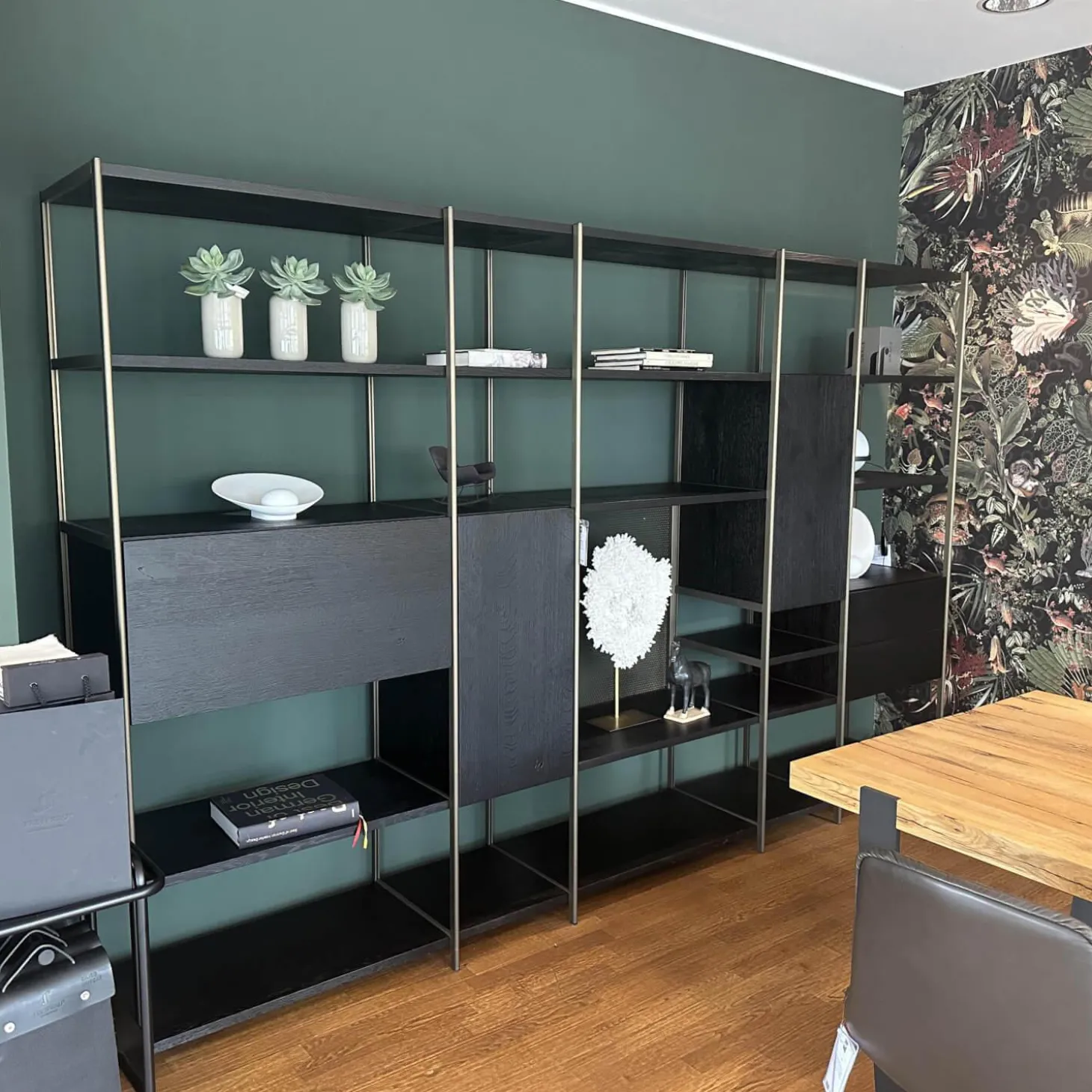 Regalsystem BC 06 Room 68 Eiche Schwarz Gebeizt Und Lackiert Gestell Aluminium Eloxiert 33 Bronze