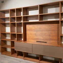 Regalwand PU 30 Puro Style Astnuss Massiv Natur Geölt