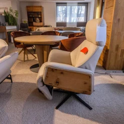 Relaxsessel 7363 Bezug Leder 24 Longru Nebel Beige Grau Holz Wildeiche Sternfuß Anthrazit Mit Elektrischer Kopfteilverstellung