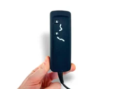 Relaxsessel 7928 Easy Swing L Sitzfläche Leder Eleganza Forest Braun Rücken Und Seiten Stoff Salino Schlamm Braun Drehteller Holz Wildeiche