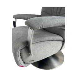 Relaxsessel 7050 Easyswing M Stoff Leeds Platin Grau Fuß Teller Edelstahloptik Mit Elektrischer Kopfteilverstellung