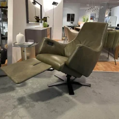 Relaxsessel 683 Haily Lift Up Leder Polo 1102 Grün 5 Stern Fuß Stahl Schwarz Mit Aufstehhilfe