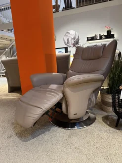 Relaxsessel 8006 Leder 24 Sand Beige Tellerfuß Aluminium Inklusive Manueller Rückenlehnen und Fußteilverstellung