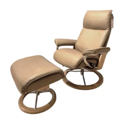 Relaxsessel Aura S Leder Cori Mole Beige Gestell Signature Metall Chrom Holz Eiche Mit BalanceAdapt Inklusive Hocker