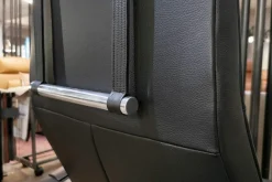 Relaxsessel Brainbuilder Mono-Move Medi Leder Celia Nero Schwarz Gestell Schwarz