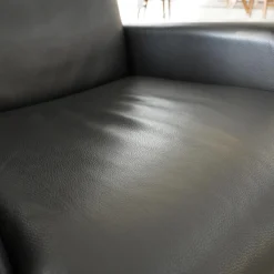 Relaxsessel Ceto Leder Schwarz Gestell Edelstahlring Und Schwarzes Leder Manuell Verstellbar