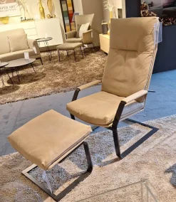 Relaxsessel Classics 263 Leder M Lavagrau Gestell Schwarz mit Hocker