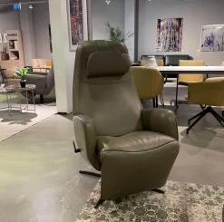 Relaxsessel Cosy Ghost Leder Lipano Oliva Grün Gestell 4 Sternfuß Bronze Matt Schwarz Lackiert Inklusive Kopfkissen