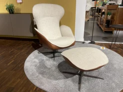 Relaxsessel Daydreamer Mono Move Medi Innen Stoff Gesso Mumble Grau Außen Leder Nubuck Cream Braun 4 Stern Fuß Graugelb Mit Hocker