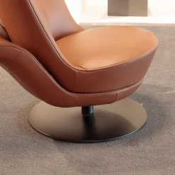 Relaxsessel FM-180 Pli Bezug Leder Living Whisky Braun Tellerfuß Metall Schwarzmatt Beschichtet