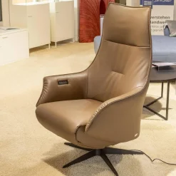 Relaxsessel Girona Medium Leder Prisma 600 Braun Kreuzfuß 32 Aluminium Schwarz