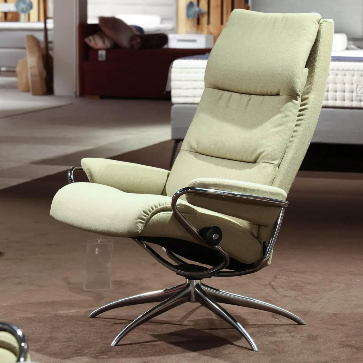 Relaxsessel Mit Hocker Tokyo Stoff Calido 579 Light Green Hellgrün Gestell Star 40 Alu