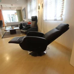 Relaxsessel Nido Situp Bezug Leder Atlas 150 Schwarz Drehteller Edelstahl Mit Aufstehhilfe