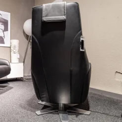Relaxsessel Skye Leder K99 Black 6-Stern Elektro Drehgestell Perlglanz Verchromt
