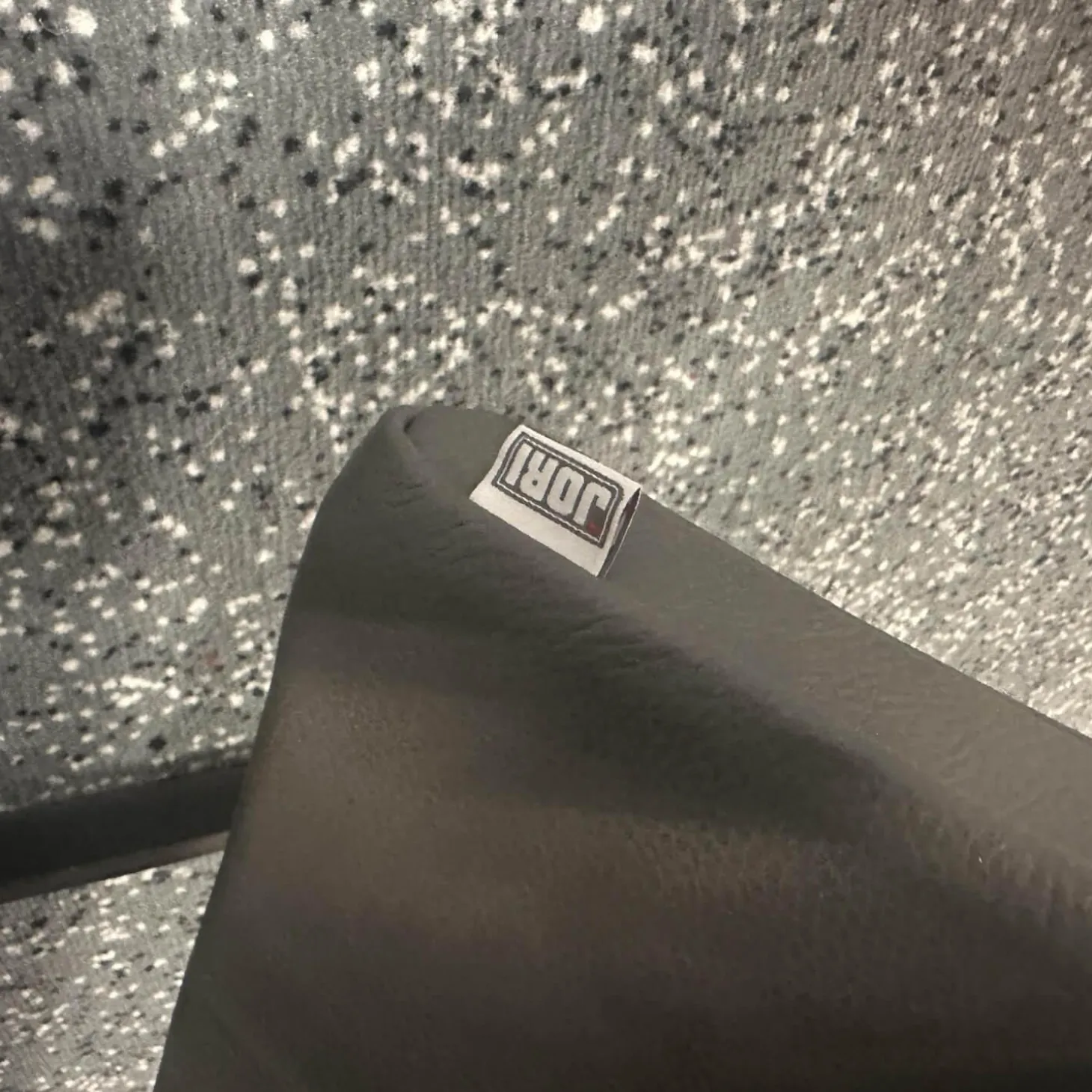 Relaxsessel Symphony JR 3860 Multi Move Medi Leder Celia Smoke Grau Braun 4 Stern Fuß Gewellt Schwarz Lackiert