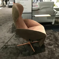 Relaxsessel Textilgewebe Mumble F2a C0013 Beige Schale Leder Nubuck Macchiato Braun Gestell Metall Beigerot Lackiert