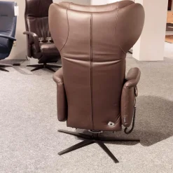 Relaxsessel Vegas Bezug Leder Dea 4040 Darkbrown Braun Sternfuss Schwarz Matt Mit 3 Motorischer Verstellung