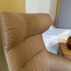 Relaxsessel Victor Bezug Leder 5669 45 Lama Beige Drehgestell Kreuzfuß Verchromt Inklusive Hocker