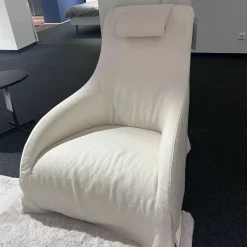 Schabrackensessel Apta Kalos Stoff Ellade 2044 100 Weiß Drehgestell Grau Lackiert