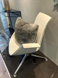 Schalensessel FK 6729 Kunststoff Weiß Gestell Alu Poliert