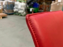 Schalensessel FK Leder Congress Rot Außenschale Weiß Lackiert Gestell Aluminium