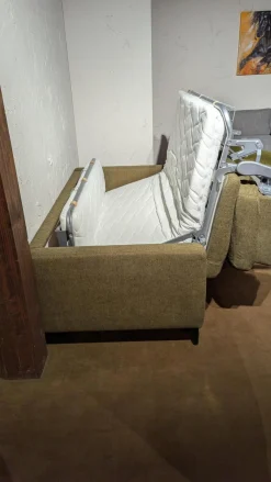 Schlafsofa Eve Stoff 2 6944 Grün Fuß Metall Schwarz Mit 2 Kissen Und Kaltschaummatratze