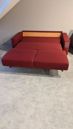Schlafsofa Louna Stoff 2 6658 Rot Füße Chrom